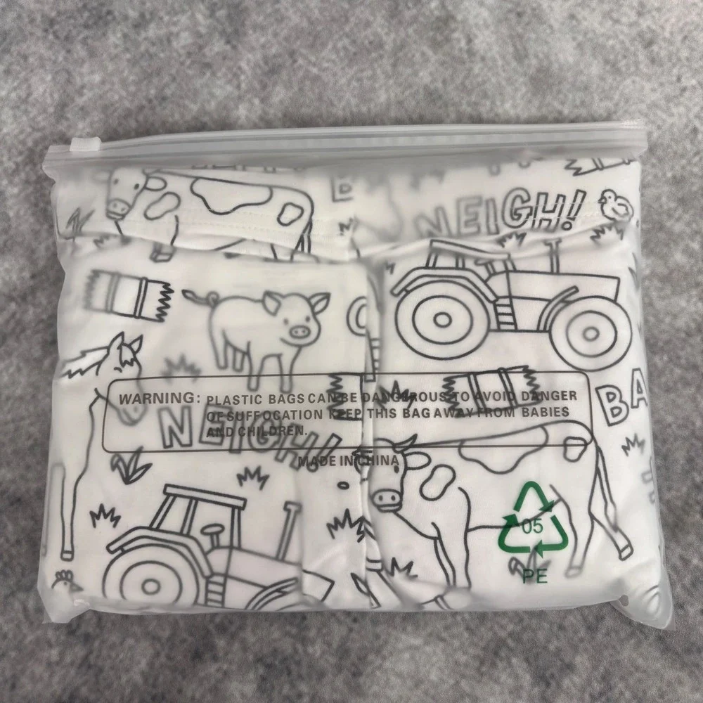 Caden Lane Colorable Two Piece Pajama Set Color Me Farm Animals NWT 4T